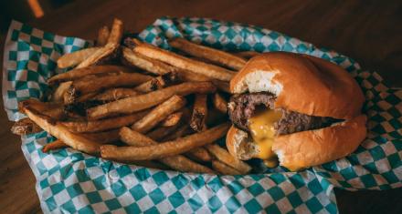 Bite into the Burger Scene in Saint Paul